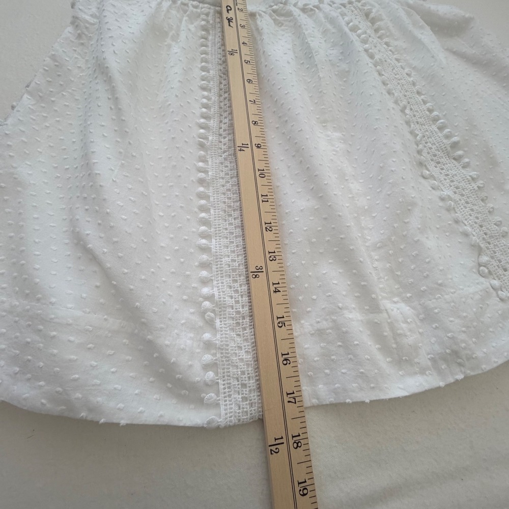 J.Crew Mini Skirt Crochet Lace White Cotton Swiss Dot Pom Pom Summer Boho 8 EUC - Picture 11 of 14